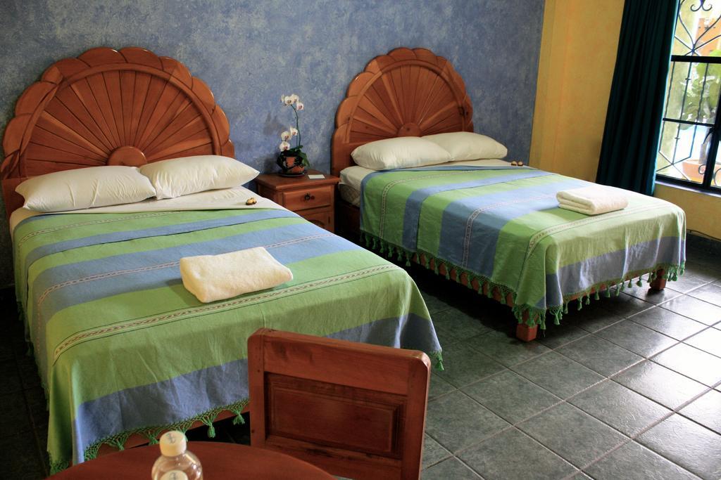 Hotel Oaxtepec Szoba fotó